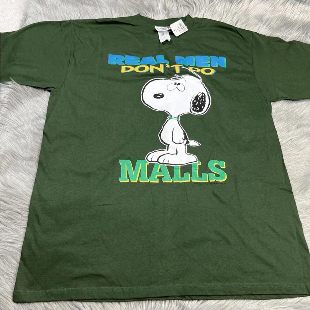 Vintage 90s Peanuts Snoopy Green Real Men Don’t Do Malls Shirt